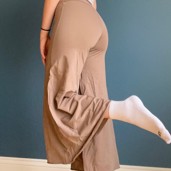 Pantalons évasés fabriqué au Québec - Picture 4 of 5